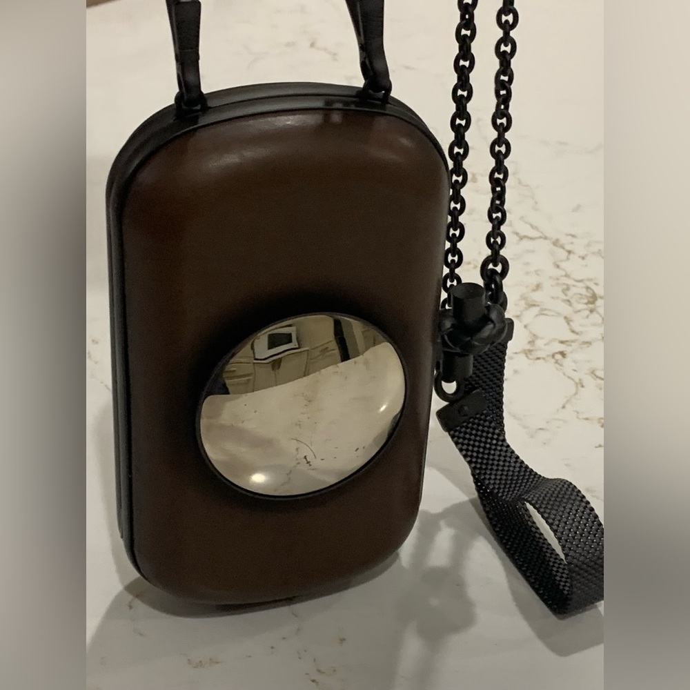 Bottega Veneta Leather Circle Mirror Knot Clutch Crossbody Bag - Picture 9 of 16